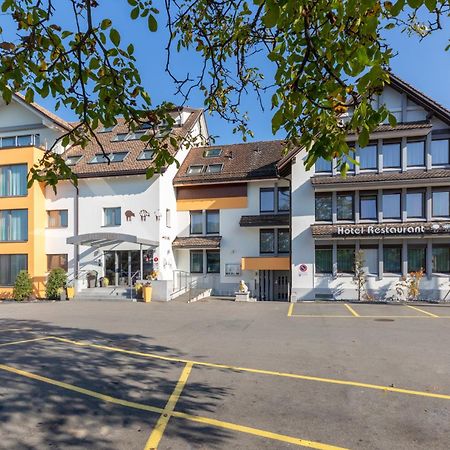 Hotel Schaefli Siebnen Buitenkant foto