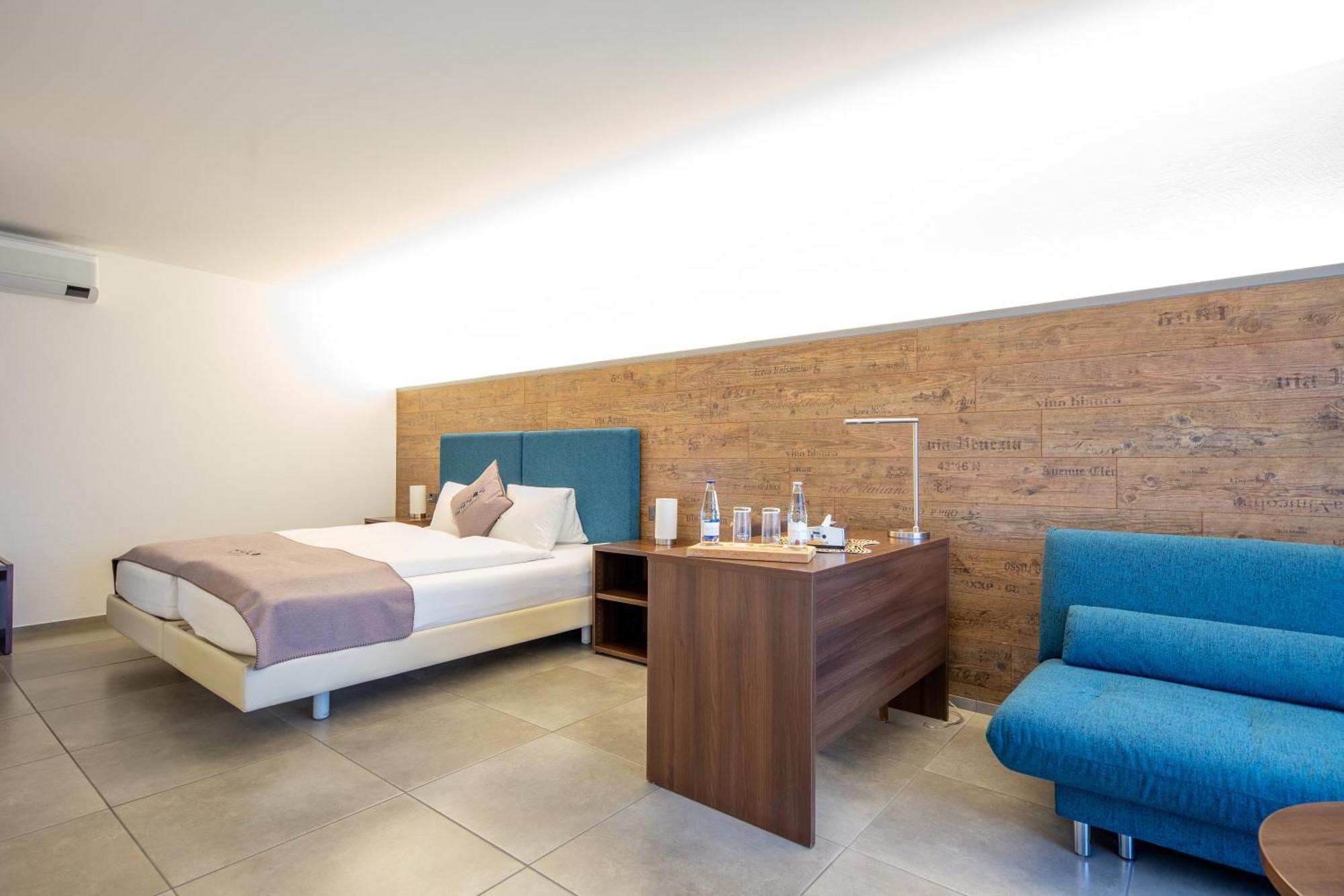 Hotel Schaefli Siebnen Buitenkant foto