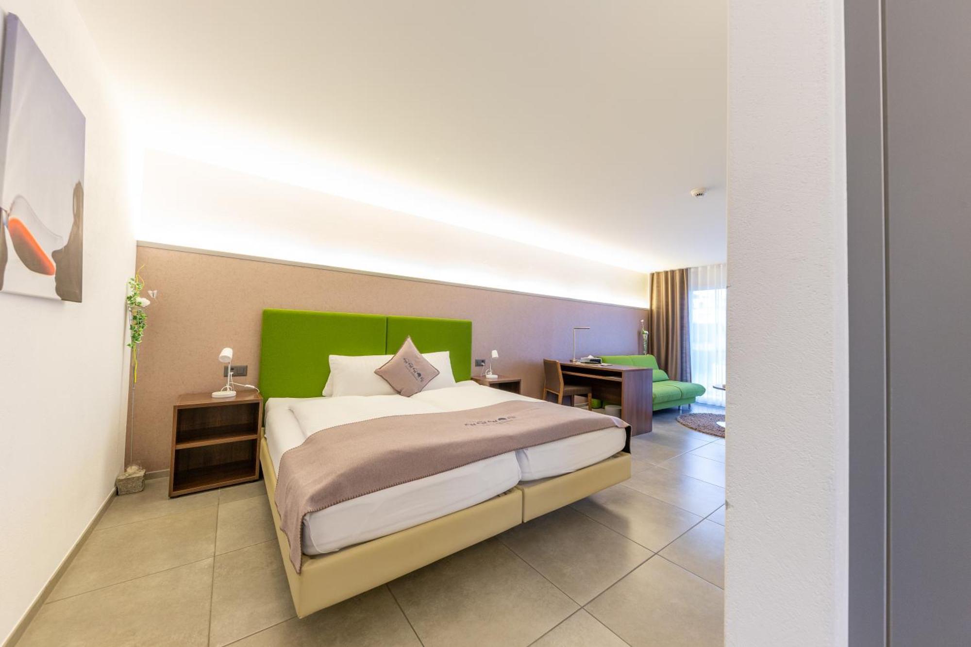 Hotel Schaefli Siebnen Buitenkant foto